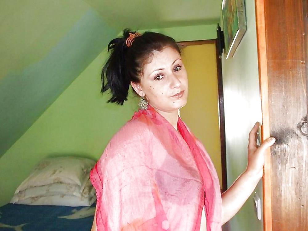 25P Arab-Turkish HOT ASS