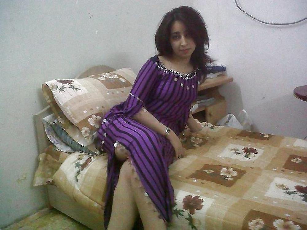 25P Arab-Turkish HOT ASS