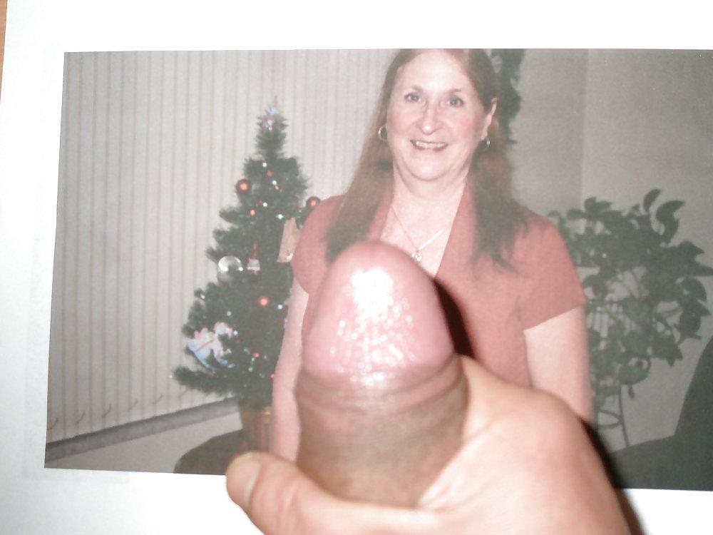 7P Shooting cum for Jim (minitman5656) & his ugly whore Debbie