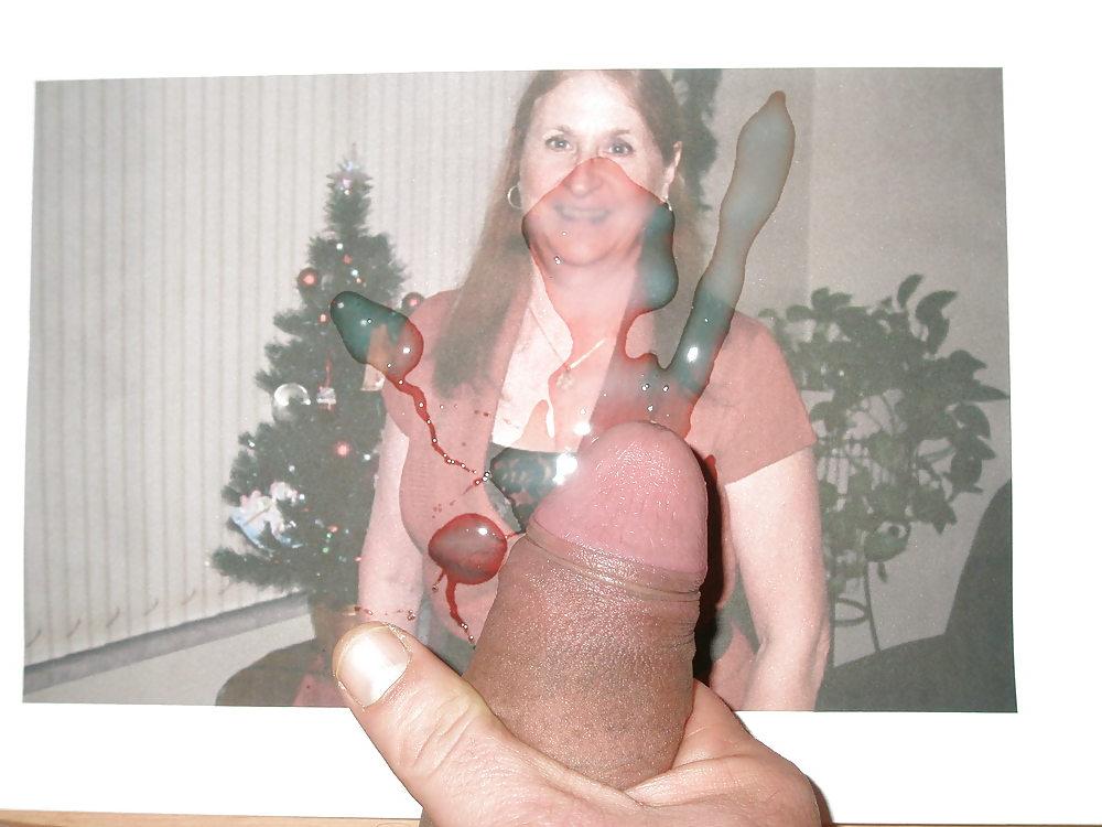 7P Shooting cum for Jim (minitman5656) & his ugly whore Debbie