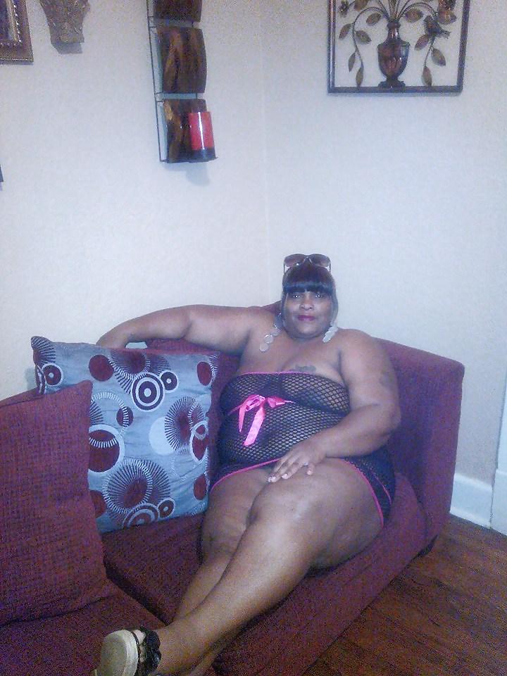 12P FREAKY BLACK MAMAS
