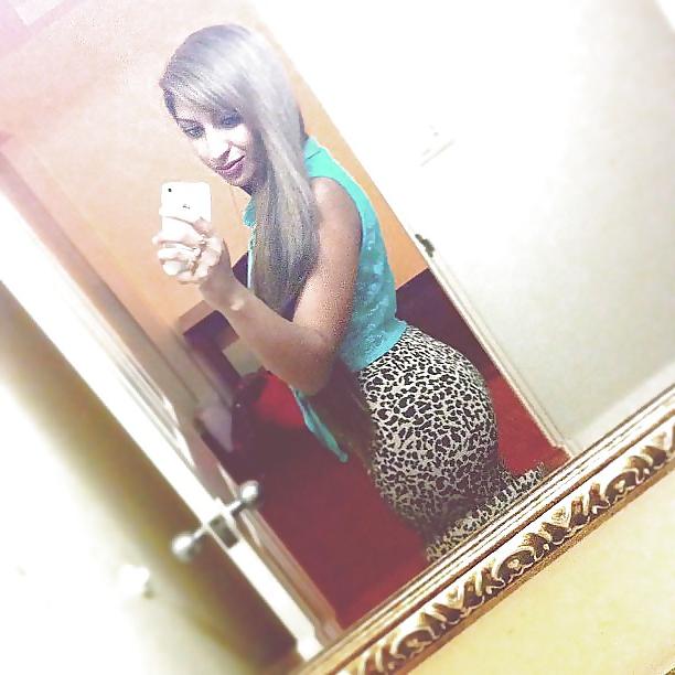 18P Hot Fijian Desi Long Hair & Round Perky Ass