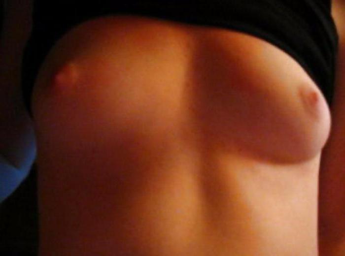 25P Lovely Redhead Teen