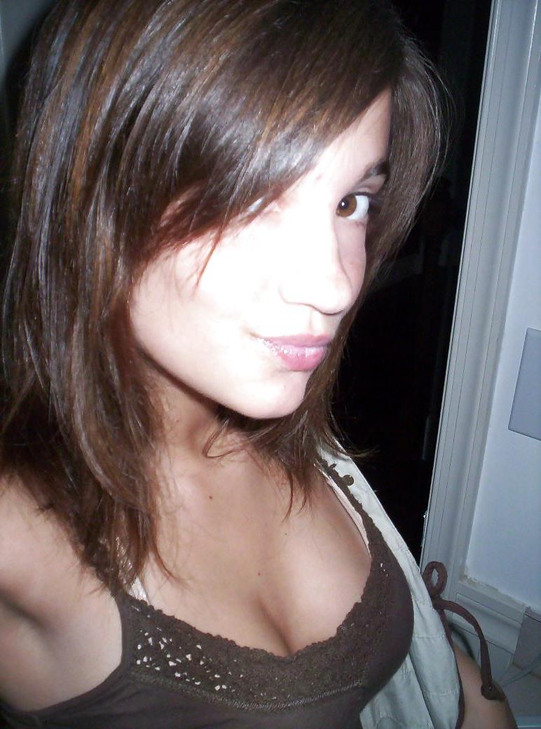 20P Naughty young teen