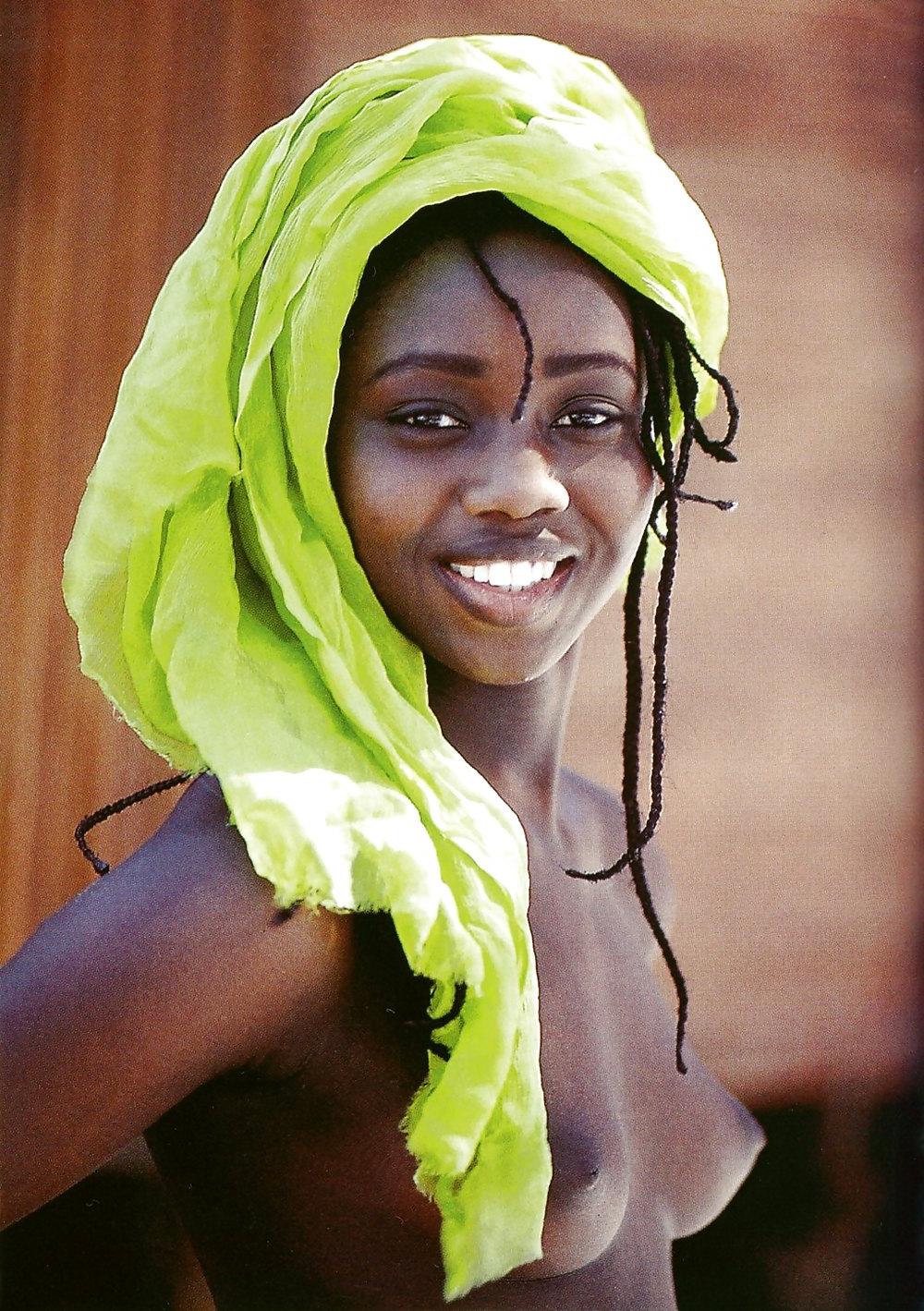 25P Black Ladies