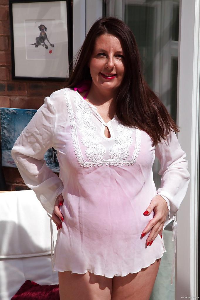 25P BBW Mature Outdoor Part 1