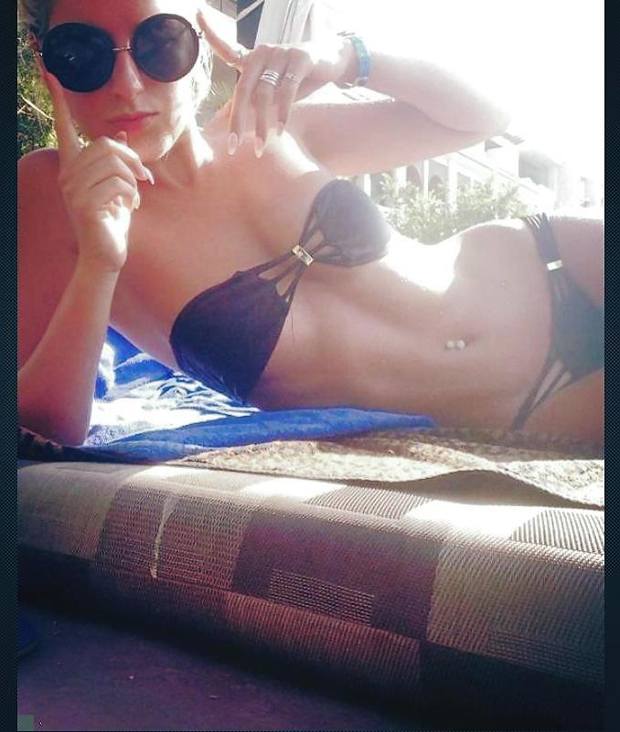 14P Sexy British Teen Vikki