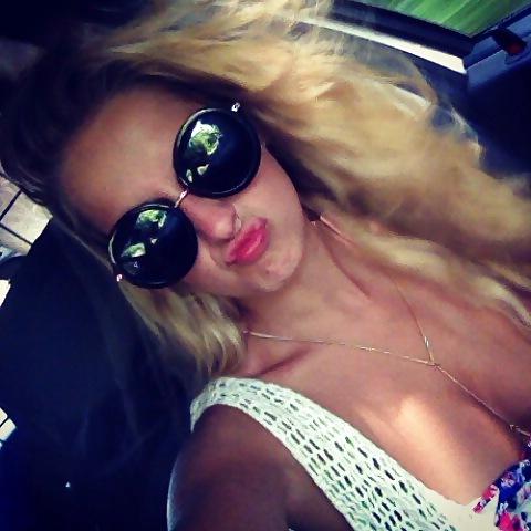 14P Sexy British Teen Vikki