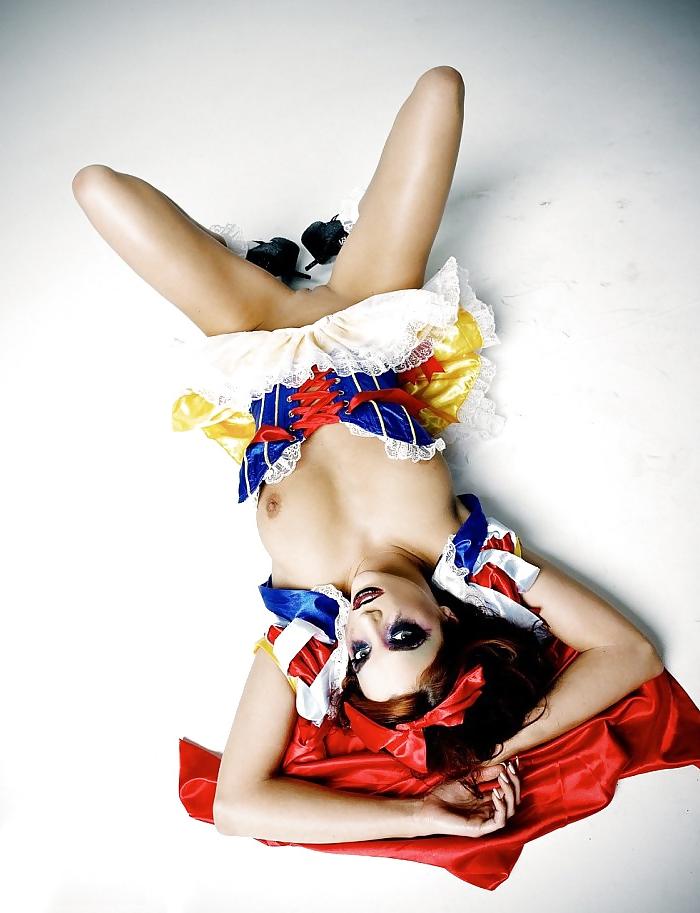 8P Dark Snow White