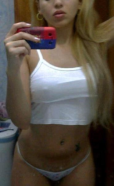 25P See thru tops and nipple poke