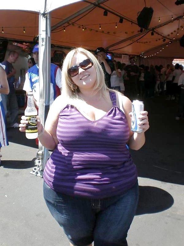 25P KICKASS BBW AMATEUR GALLERY
