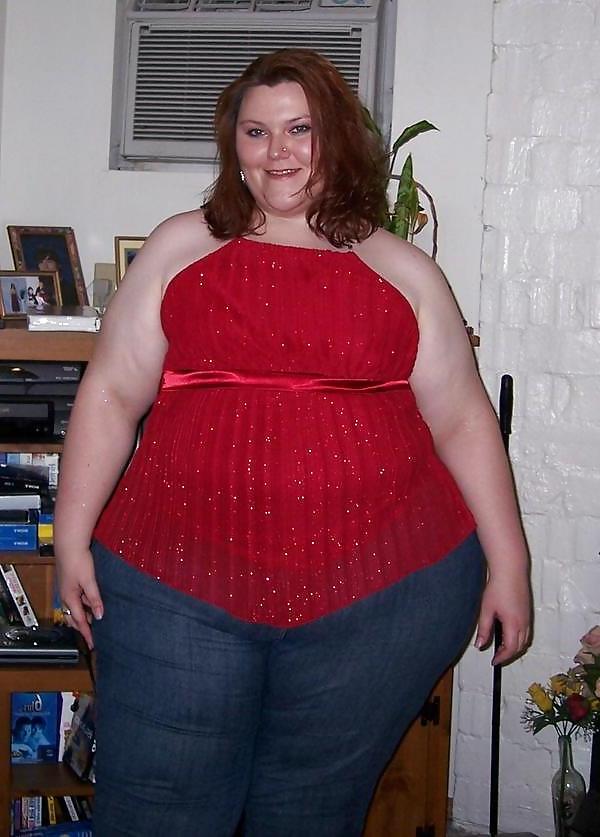 25P KICKASS BBW AMATEUR GALLERY