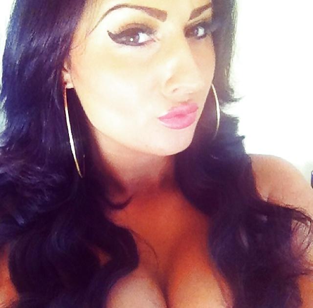 25P Uk british - turkish arab slut
