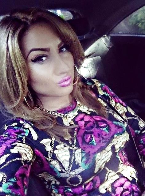 25P Uk british - turkish arab slut