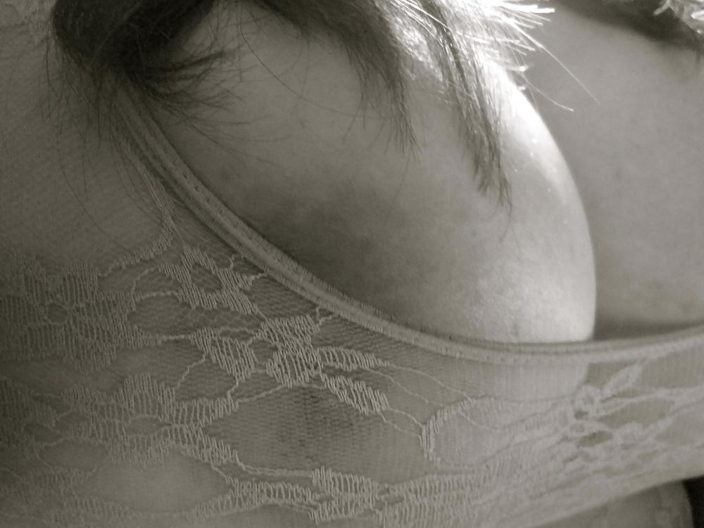 20P Tight lace and nipple clamps
