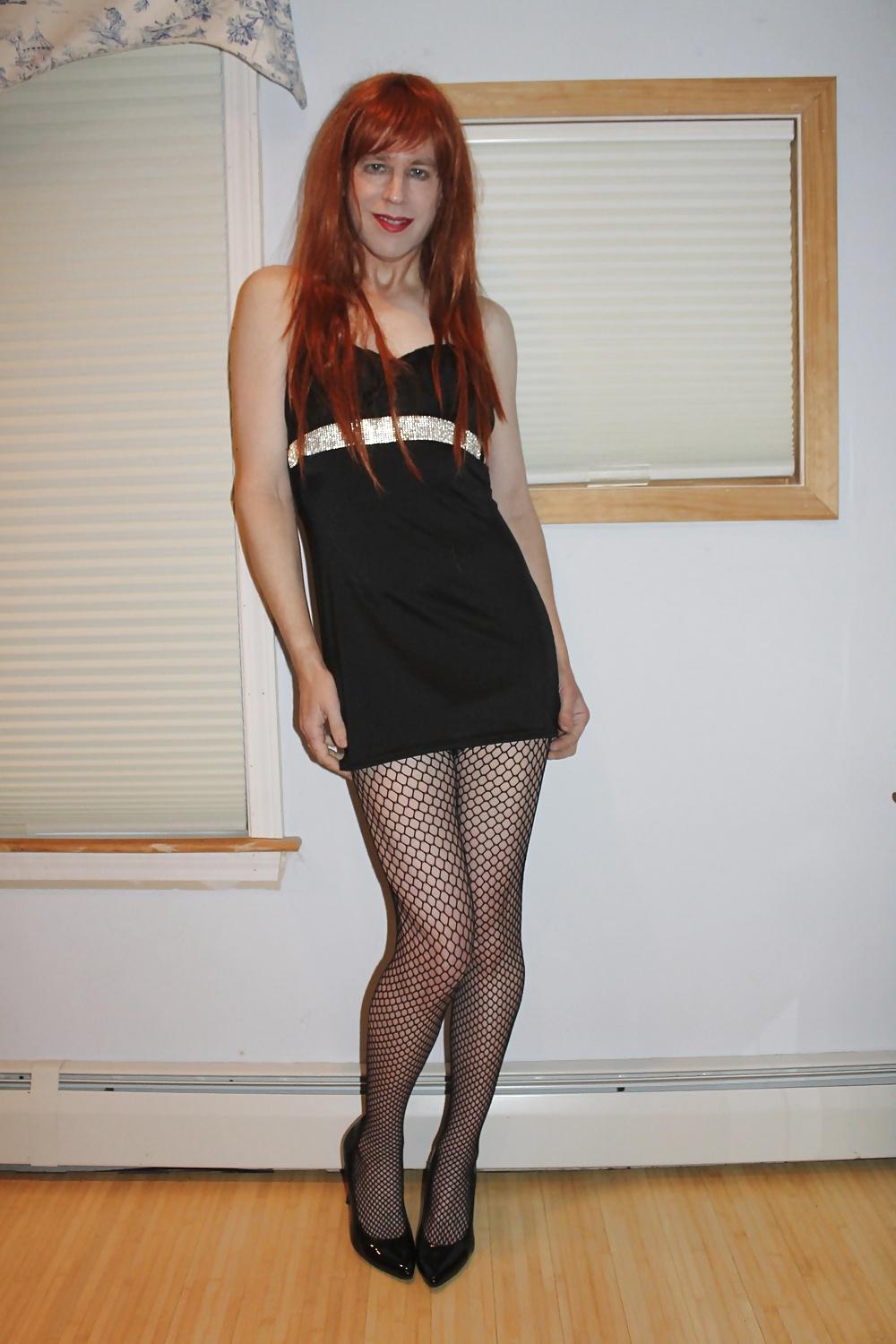 8P Long Hair, short dress