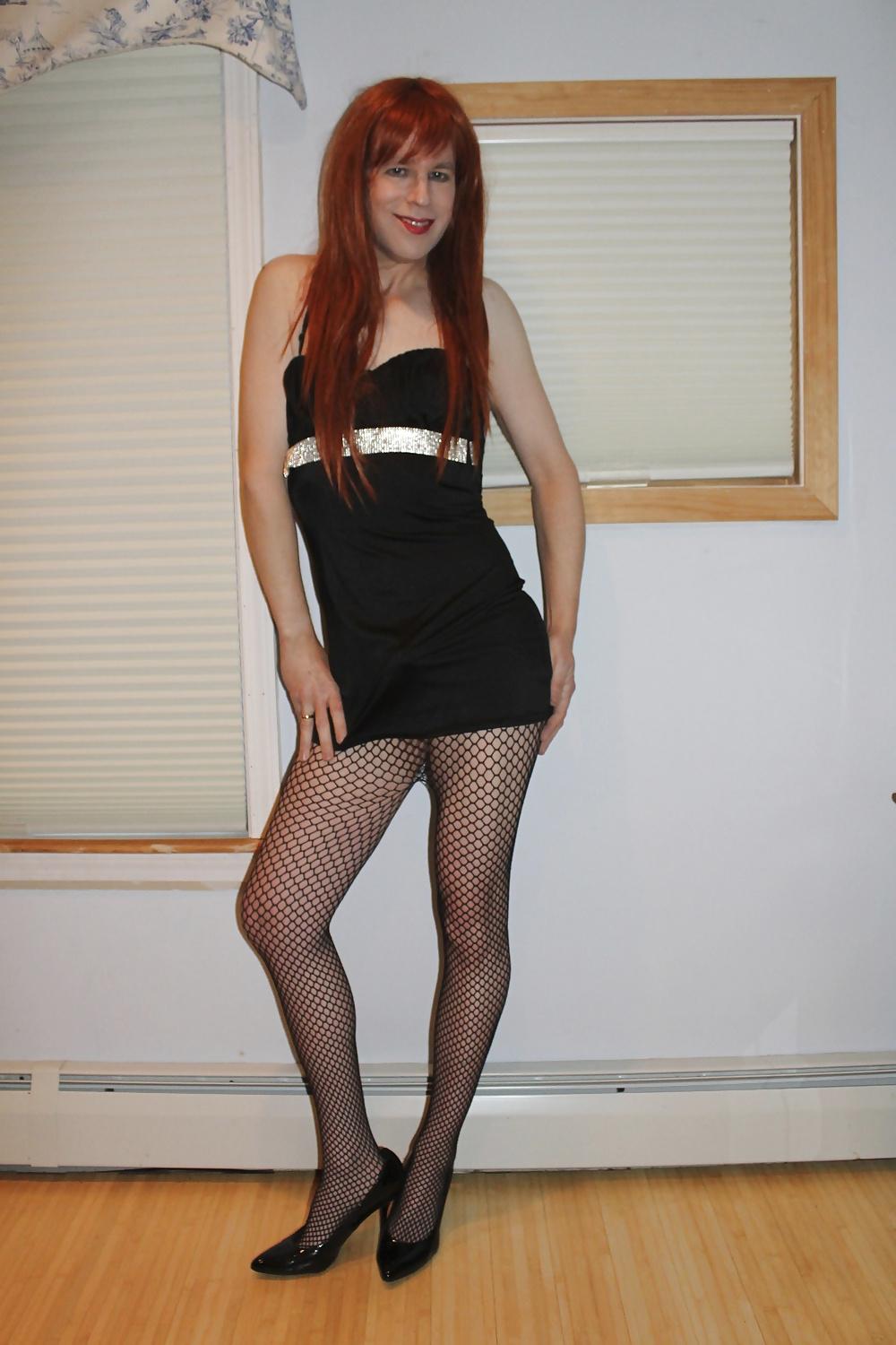 8P Long Hair, short dress