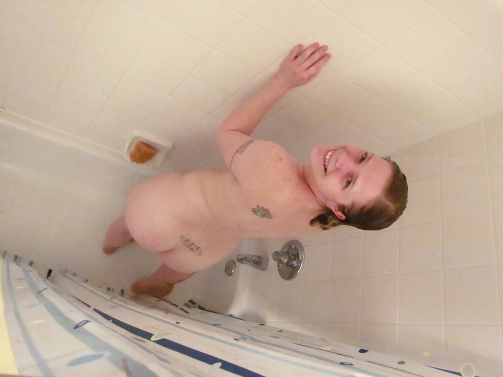 22P I sneak in on Baby washing her pussy in the shower