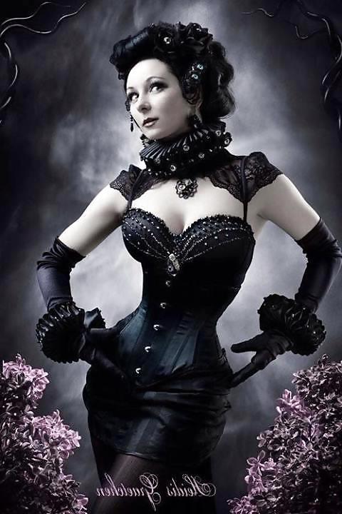 19P Goth slut session 1
