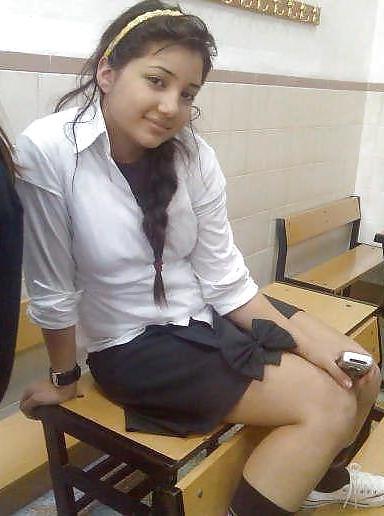 16P Turkish schoolgirls