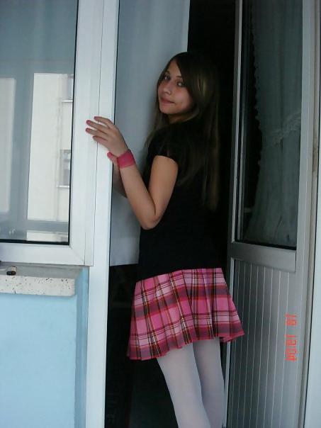 16P Turkish schoolgirls