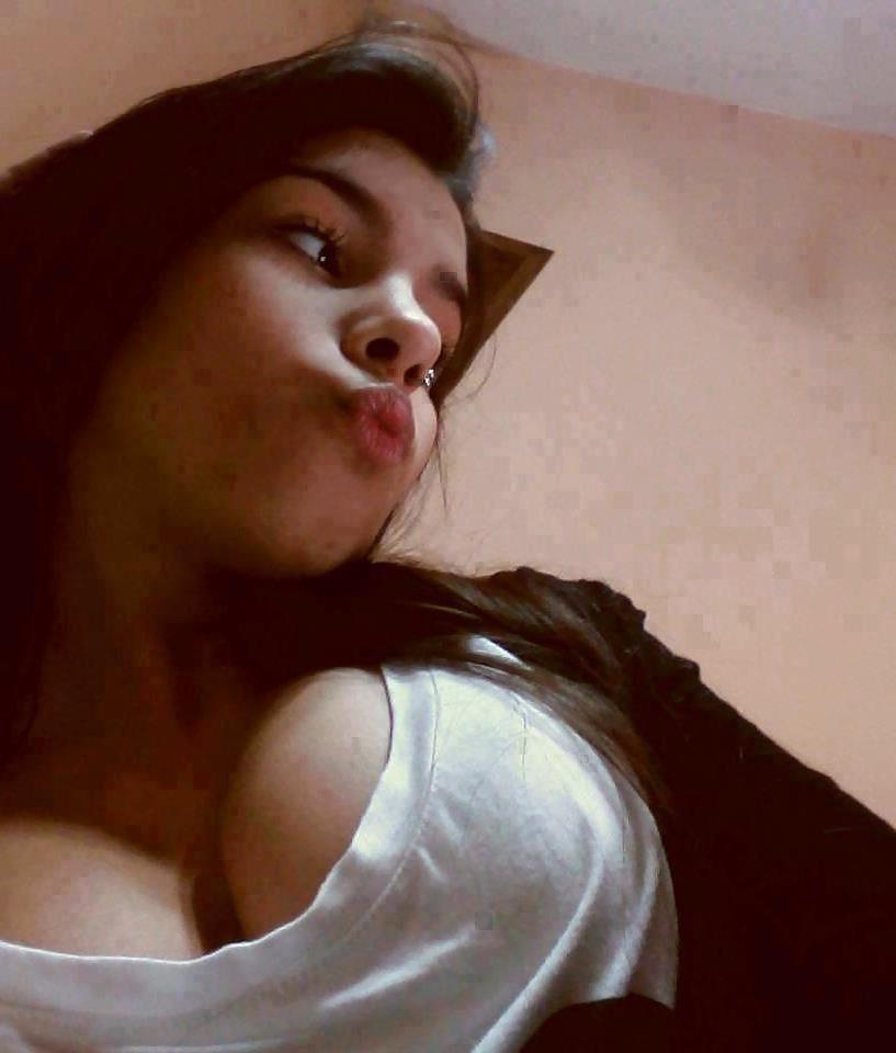 13P Latina cleavage 3