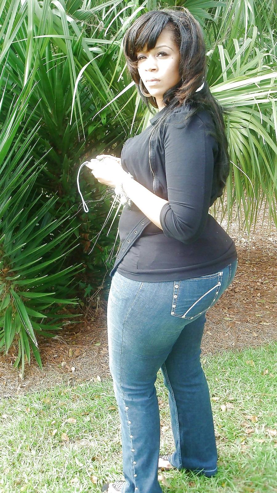25P Big Black Ass 3