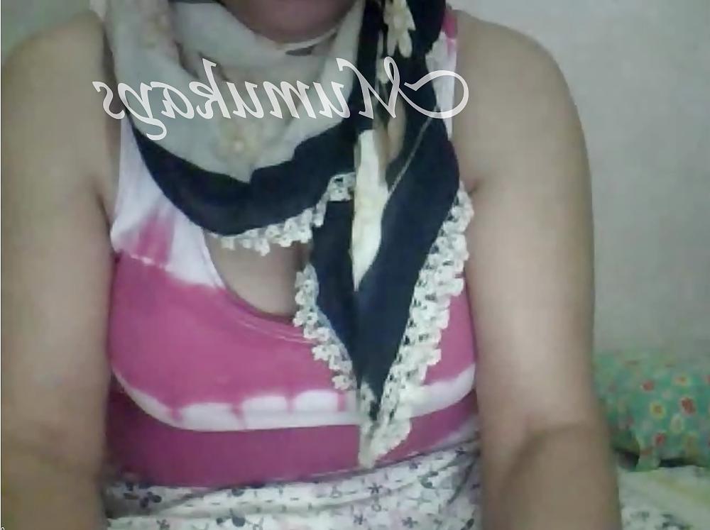 8P Turkish Turbaned Girl On Webcam