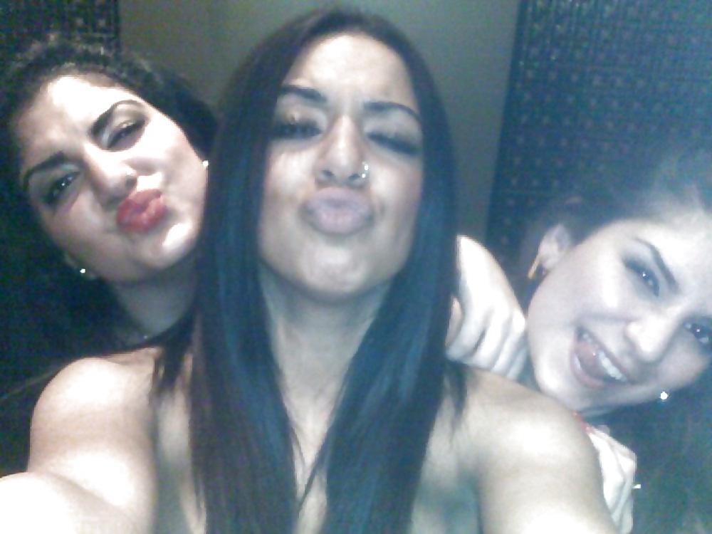 25P Hot Turkey #23 (Turkish teens milfs moms mature slut wives)