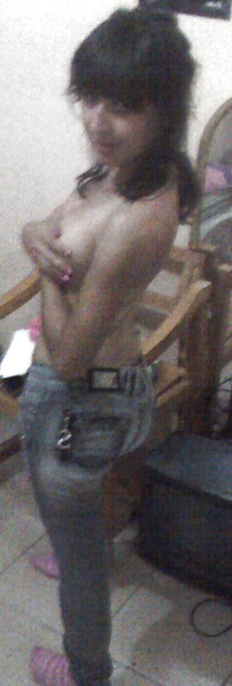 25P Hot Turkey #23 (Turkish teens milfs moms mature slut wives)