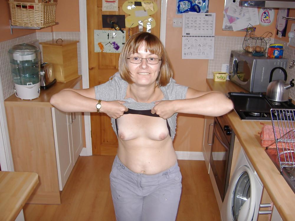 25P Nerdy Exposed Wife
