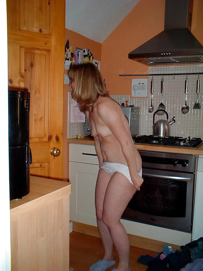 25P Nerdy Exposed Wife