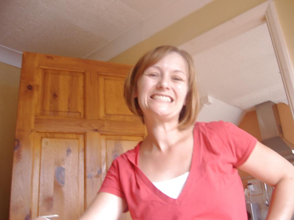 25P Nerdy Exposed Wife