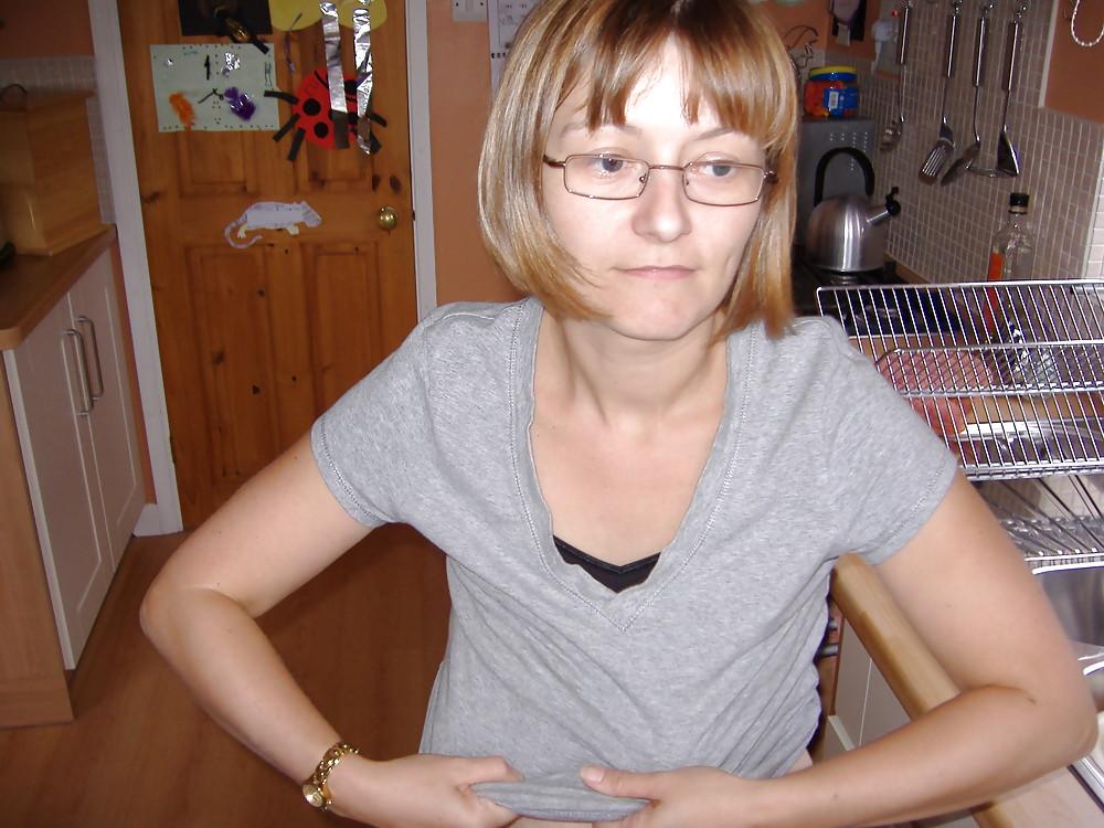 25P Nerdy Exposed Wife