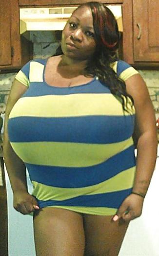 19P Big black boobs clothed