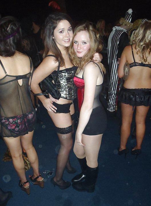 7P British Ashley and Friends Leeds