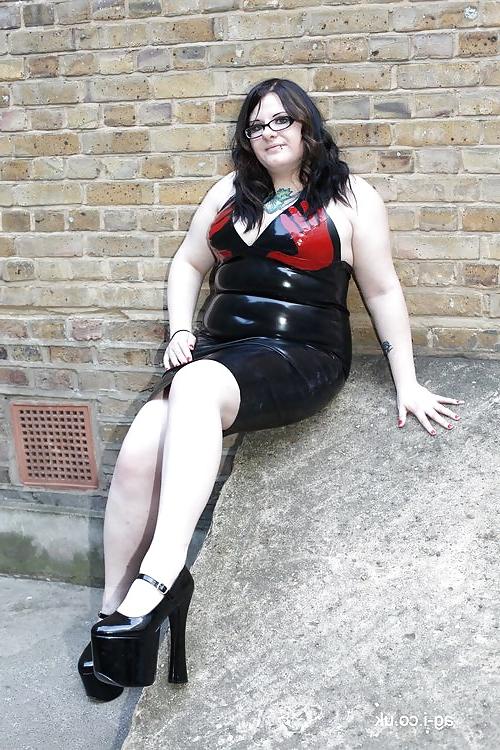 20P BBW in latex