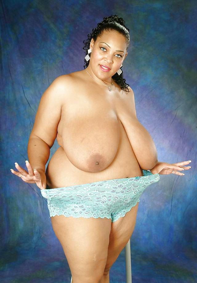 20P Black saggy tits 1.