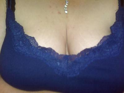 15P Random friends cleavage nip pussy sex