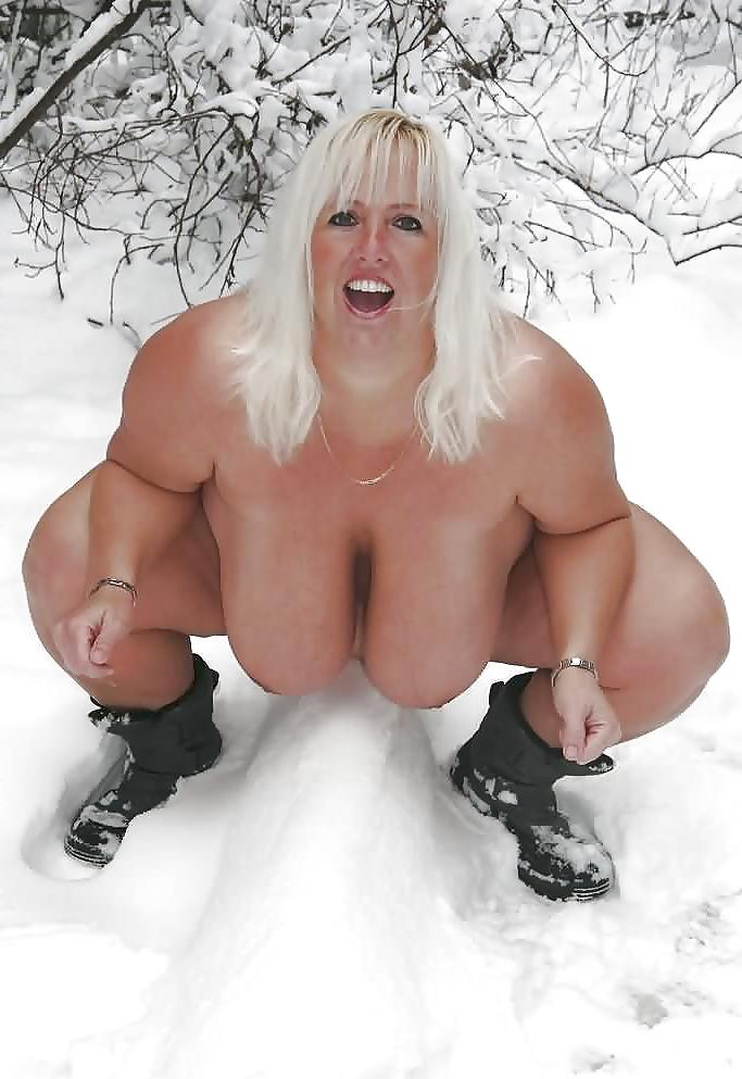 11P Golden Mature Hotties