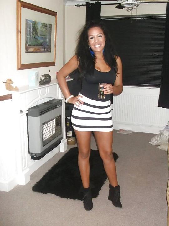 9P British Tara Dee