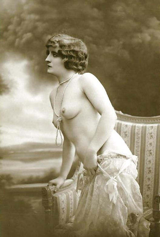 25P Beauties From Days Gone By, Retro Hotties