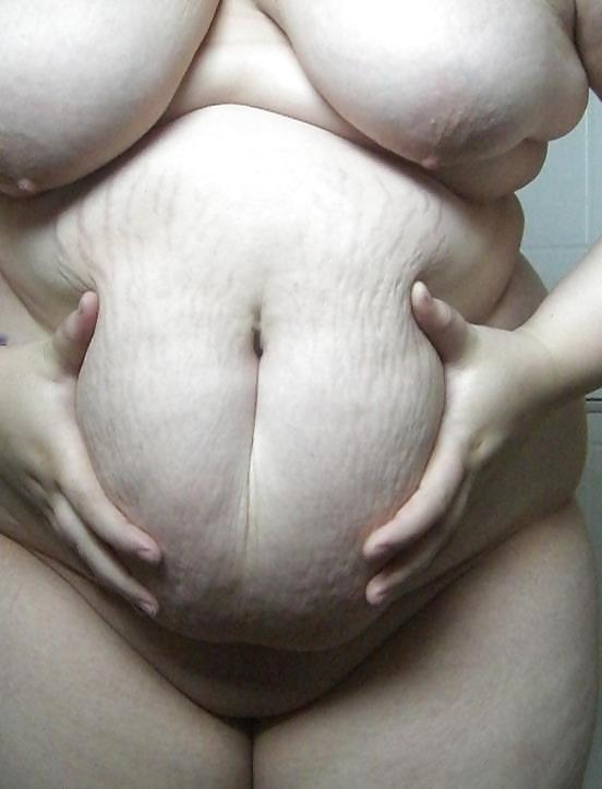 17P KICKASS BBW BELLY MIX