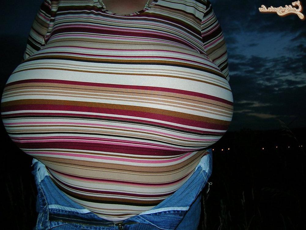 23P Amateur BBW Melons 1