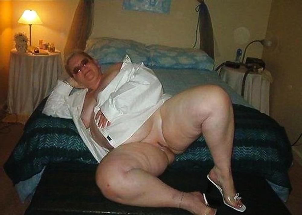 25P Grannies BBW Matures #43