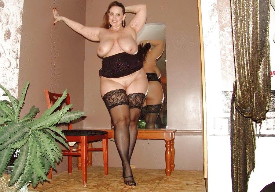 19P BBW MATURE IN STOCKINGS