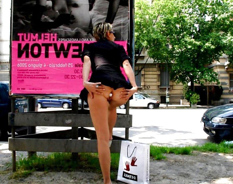 17P Gorgeous Public Nudity 