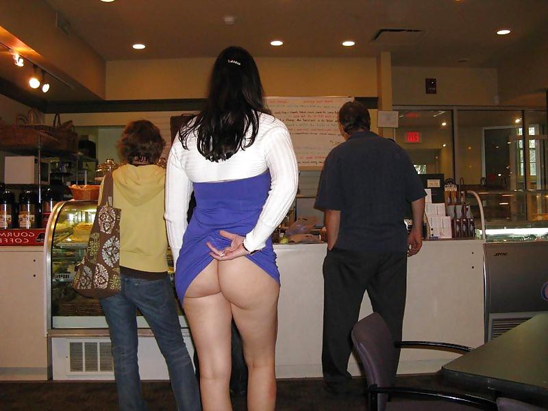 17P Gorgeous Public Nudity 