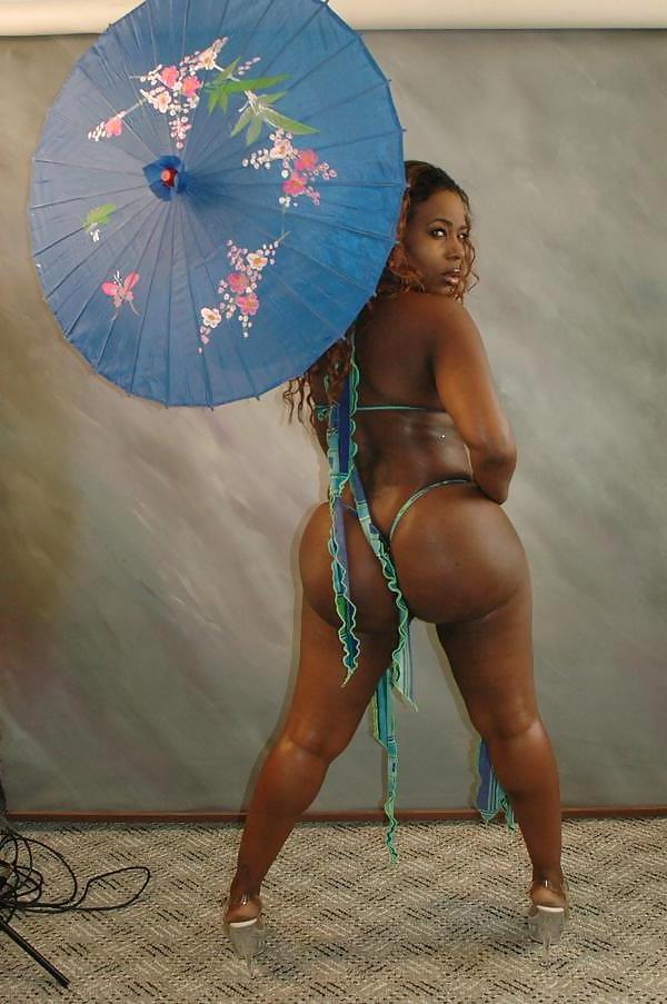 20P Big Black Ass 7