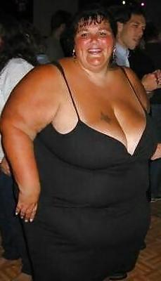 20P Dressed bbw I'd like to undress